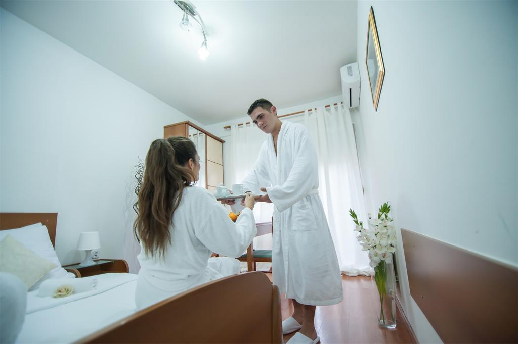 Hotel Gec à Zaprešić Chambre photo